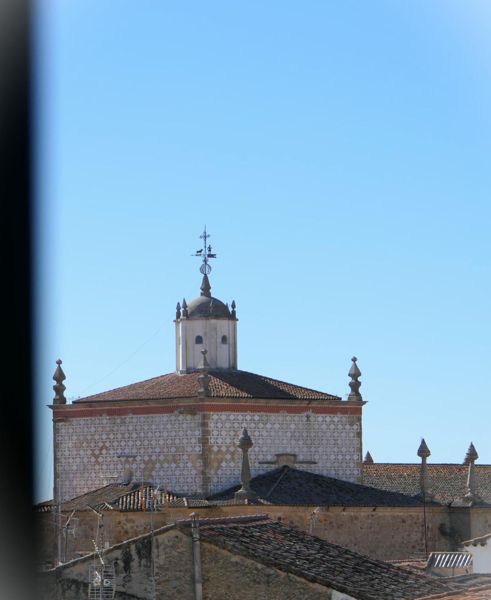 Apartamentos Altozano Trujillo Exteriér fotografie